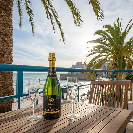 Insitges Sant Sebastia's Apartman *