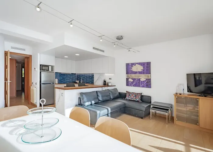 茵西格斯圣赛巴思提安海滩酒店 *