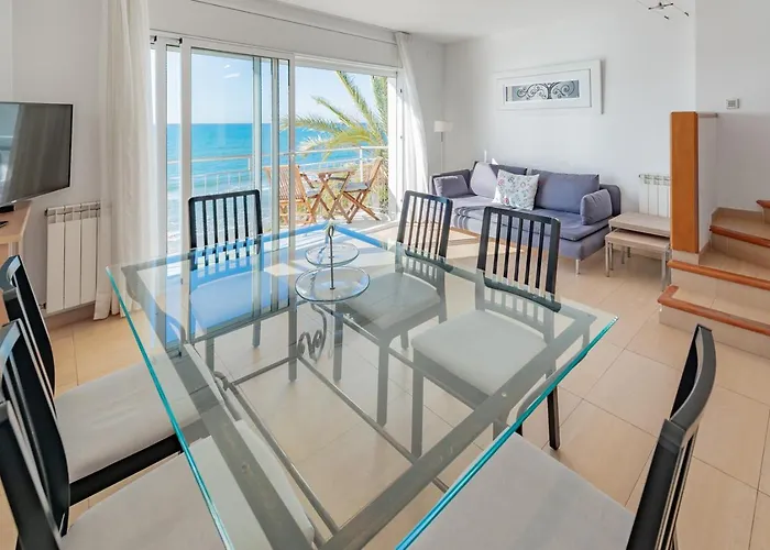 Insitges Sant Sebastia's Апартаменты *